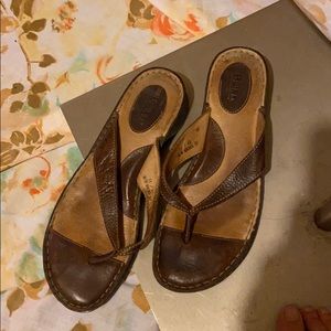 Born leather sandal